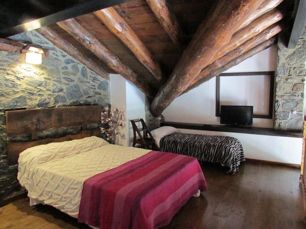 Casa Rural Restaurant Borda Patxeta Canillo Rom bilde